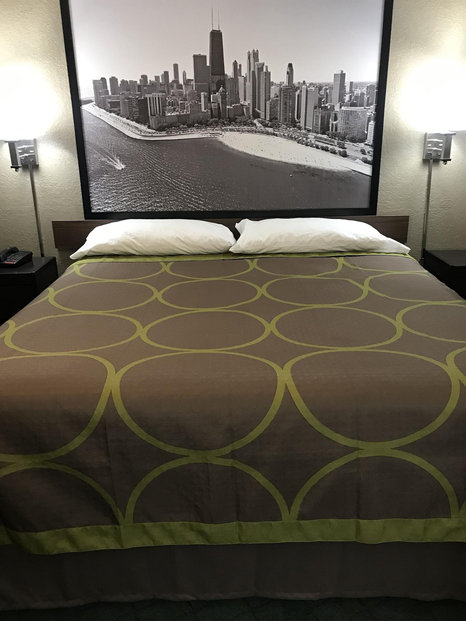 Super 8 By Wyndham Taylorville Il Bagian luar foto